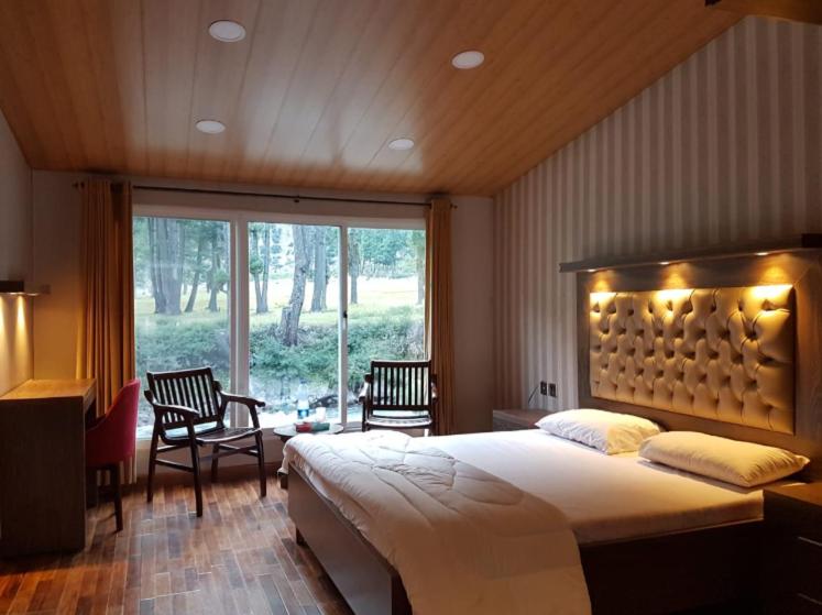 Panjkora Hotel And Resort Kumrat